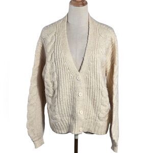 American Eagle Vintage Cream Cropped Cardigan